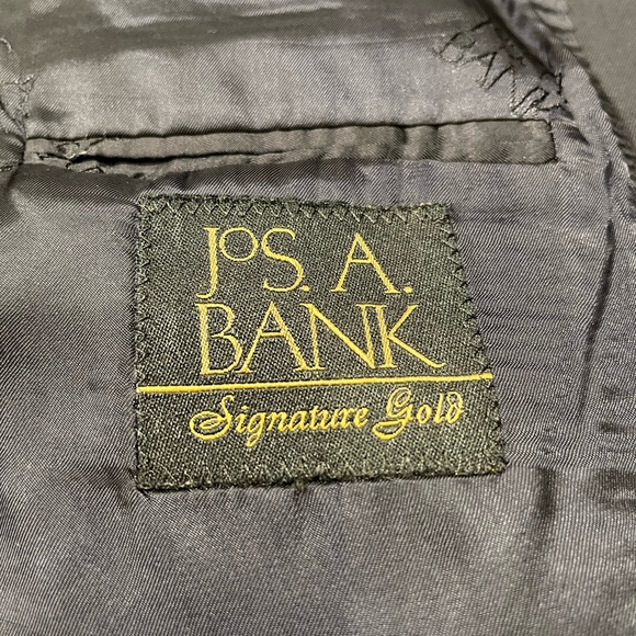 Joesph A. Banks Navy Blue Wool signature gold - Picture 8 of 11
